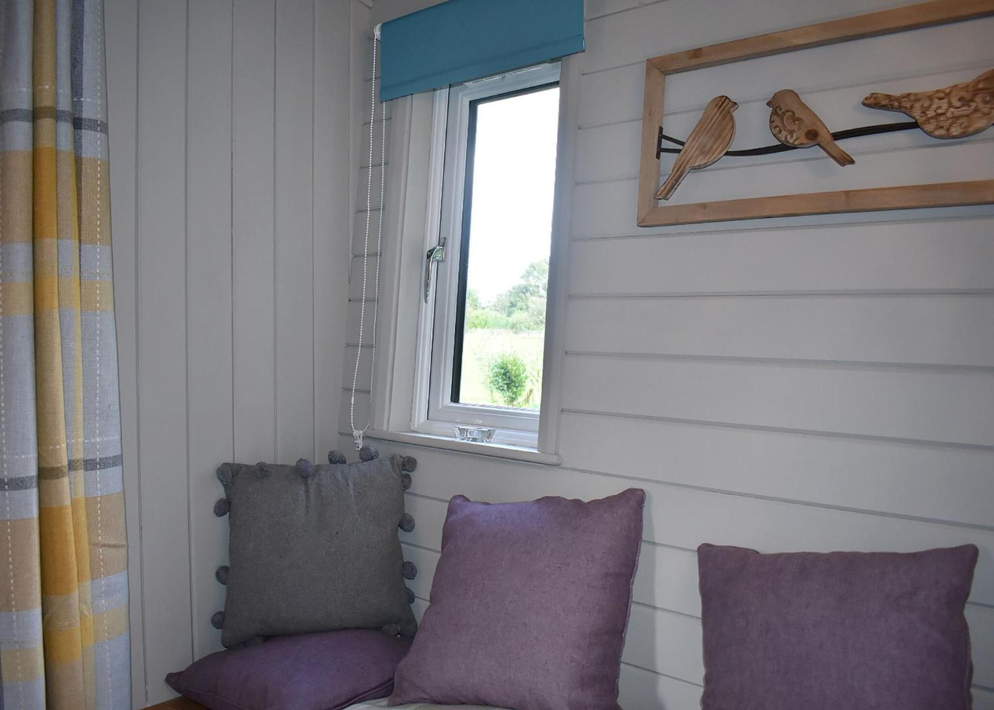 Riverview Lodges And Glamping Welshpool Esterno foto